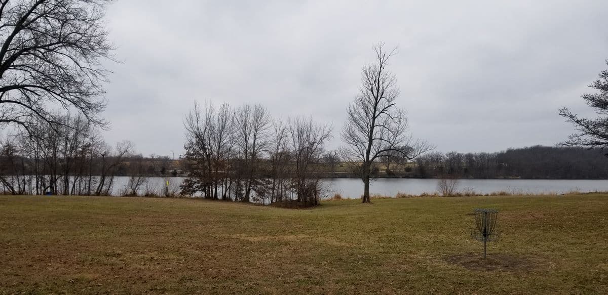 Lakeshore photo 5