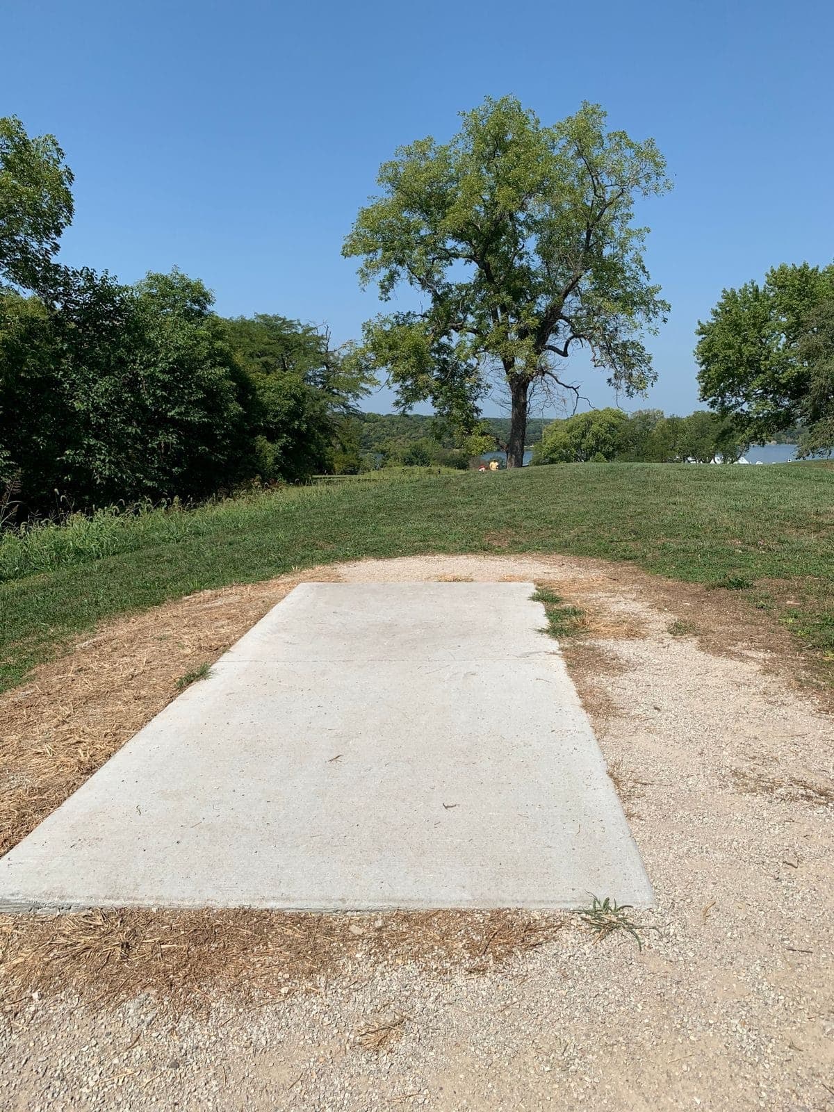 Lakeside Hills photo 6